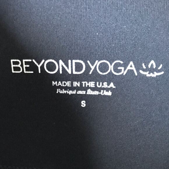 Beyond Yoga Badlands High Waisted 7/8 Leggings Size S Stirrup Tights Strappy Gym - Picture 3 of 11